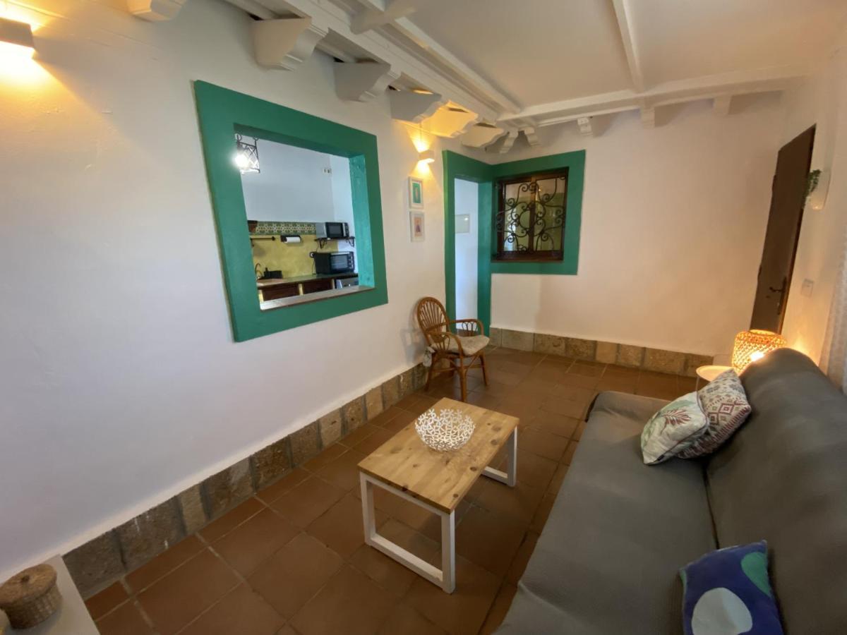 Sumatra Villa Chiclana de la Frontera Exterior photo