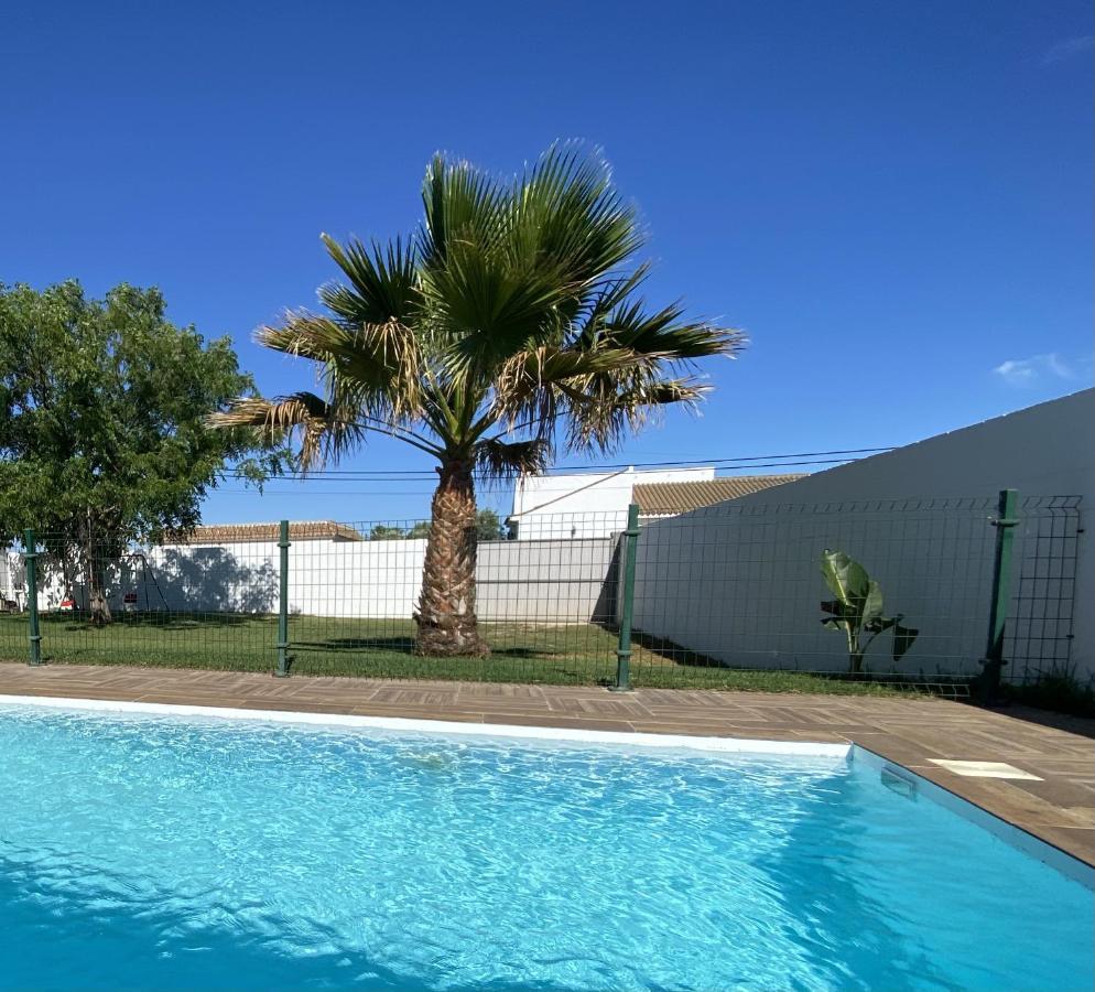 Sumatra Villa Chiclana de la Frontera Exterior photo