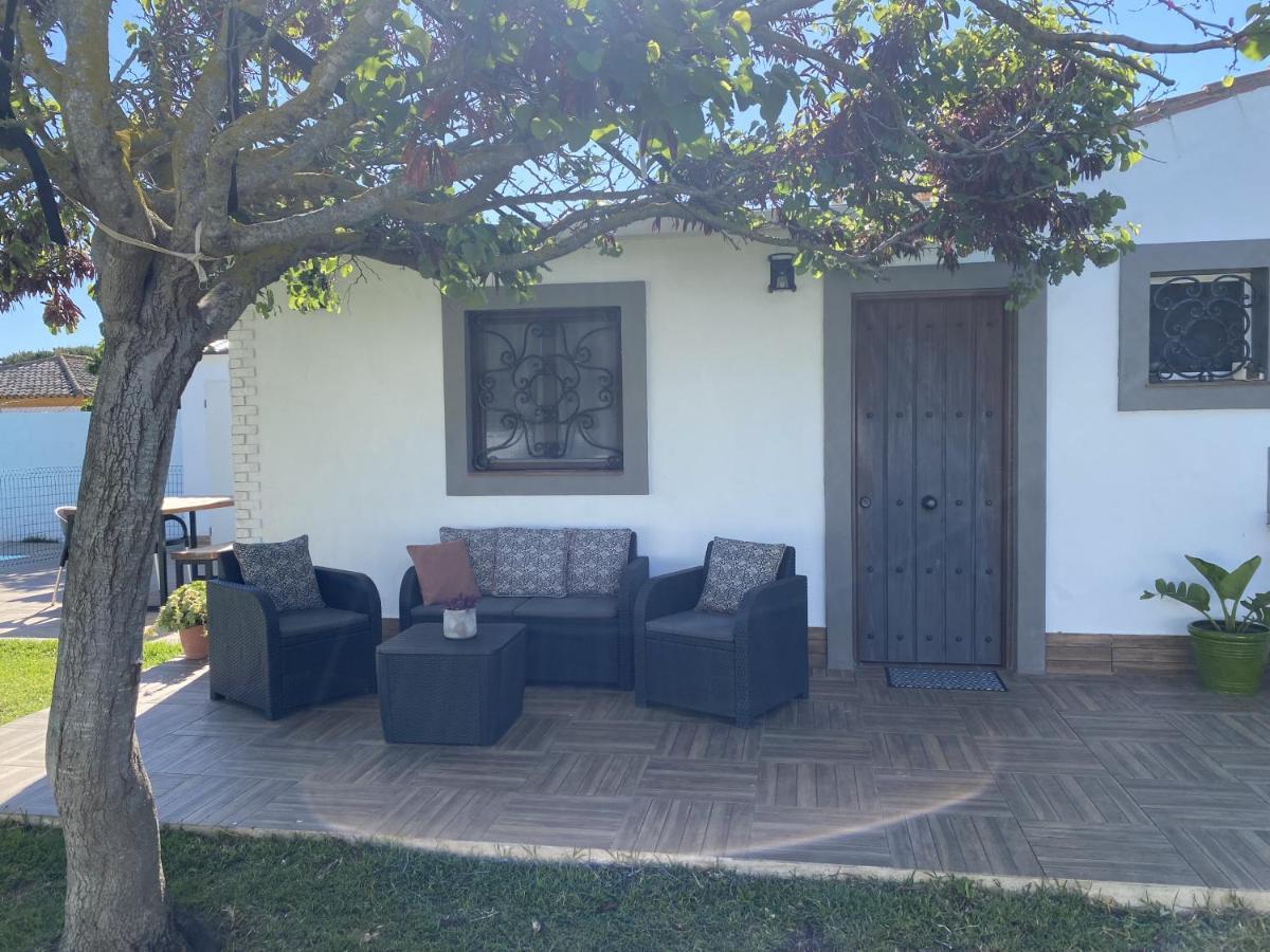 Sumatra Villa Chiclana de la Frontera Exterior photo