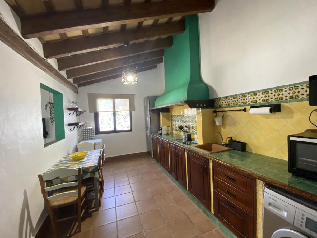 Sumatra Villa Chiclana de la Frontera Exterior photo